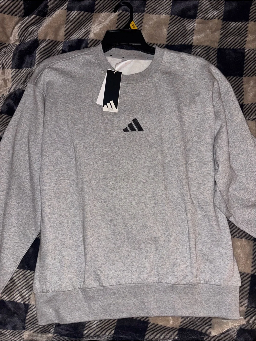 Adidas Men’s Gray Crewneck Sweatshirt